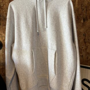 STUSSY LOGO入り グレーパーカー